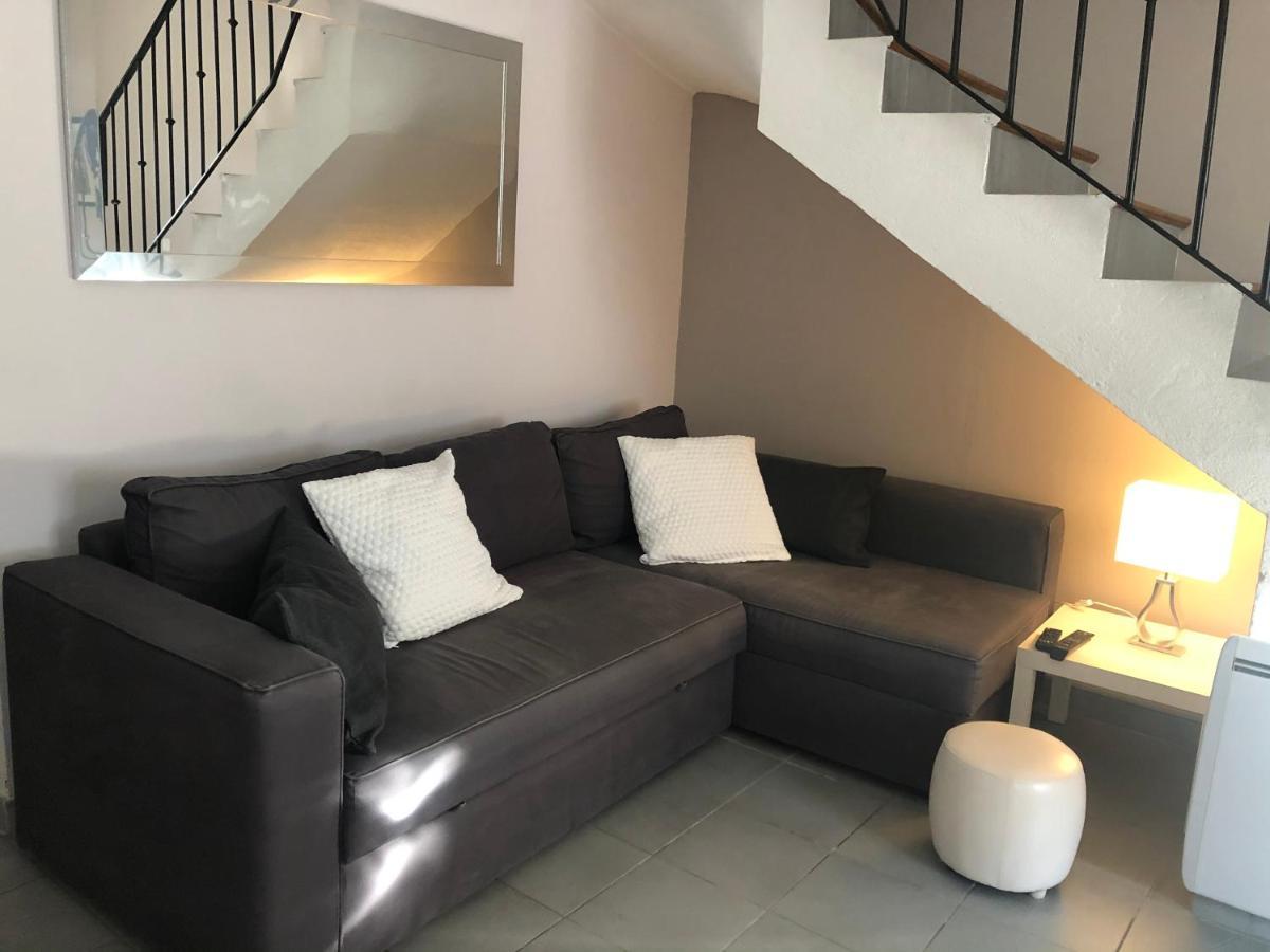 Maison Tendance Avec Jardin, Centre Village, Alpilles, Familles Eyragues Екстер'єр фото